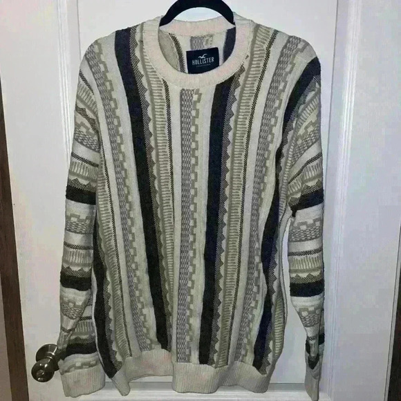 Hollister textured knit‎ vertical striped grandpa sweater size large - Picture 1 of 3